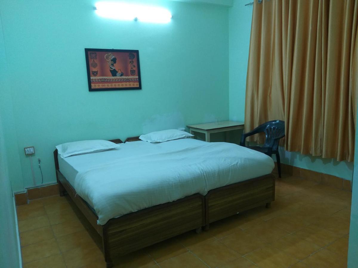 Hotel Ganga View Harry Stay Shivpuri  Екстериор снимка