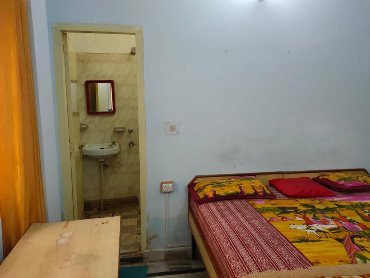 Hotel Ganga View Harry Stay Shivpuri  Екстериор снимка